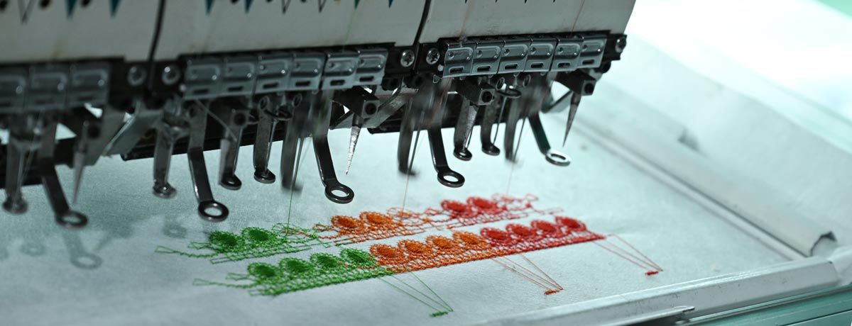 TWO BIRDS embroidery thread 01