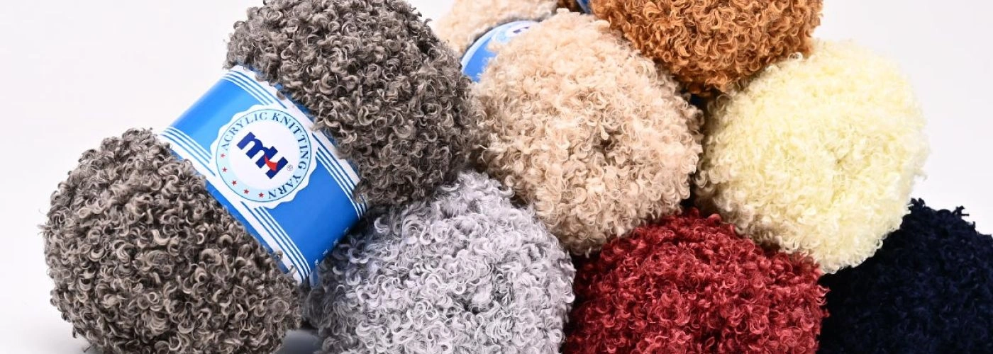 Teddy Fleece Yarn - Ultra Curly & Fluffy Acrylic Knitting Yarn
